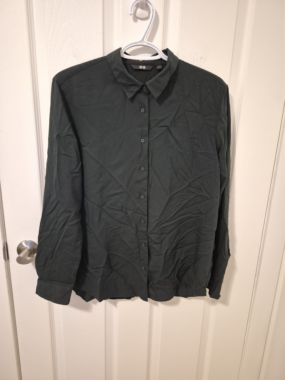 Uniqlo Dark Green Long-Sleeve Button-Down Shirt